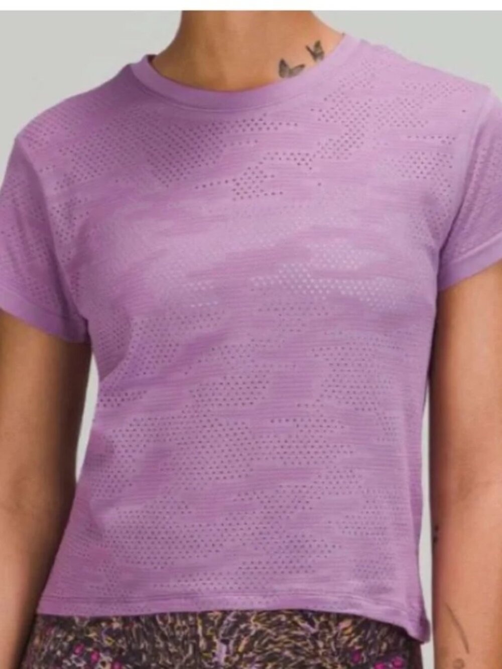 Lululemon Train To Be short sleeve top size 4  NWT
